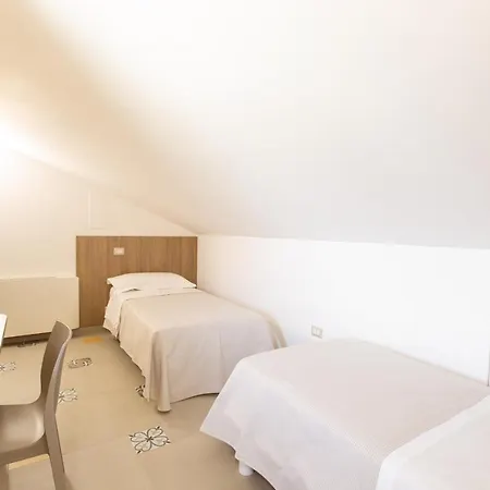 Pensión Ballaro Relais Di Campagna Deliceto