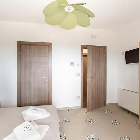 Pensión Ballaro Relais Di Campagna Deliceto