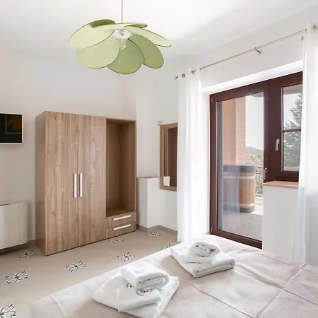 Ballaro Relais Di Campagna *